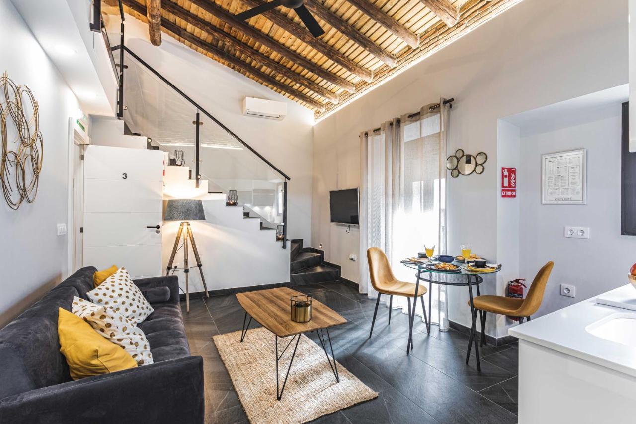 Apartamentos Caceres Central Suites "Torres De Caceres" エクステリア 写真