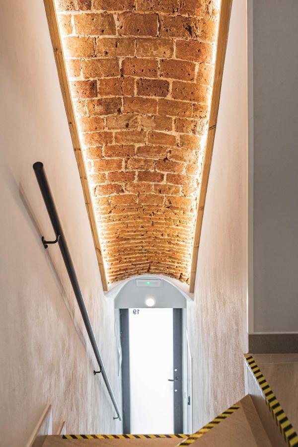 Apartamentos Caceres Central Suites "Torres De Caceres" エクステリア 写真