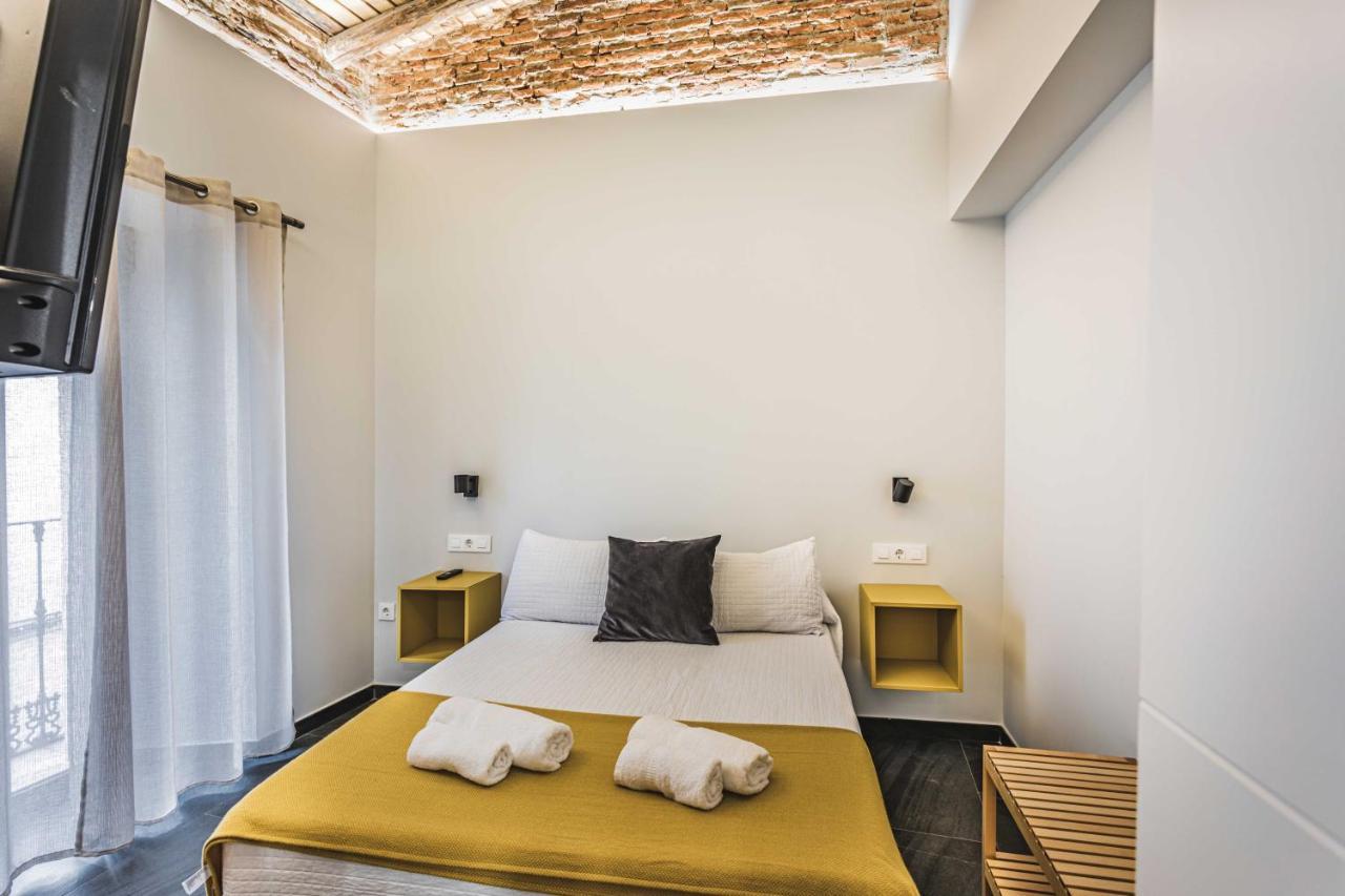 Apartamentos Caceres Central Suites "Torres De Caceres" エクステリア 写真