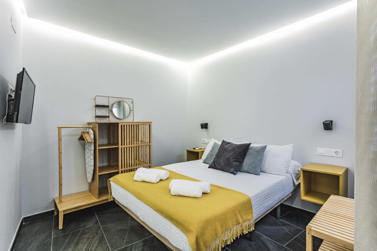 Apartamentos Caceres Central Suites "Torres De Caceres" エクステリア 写真