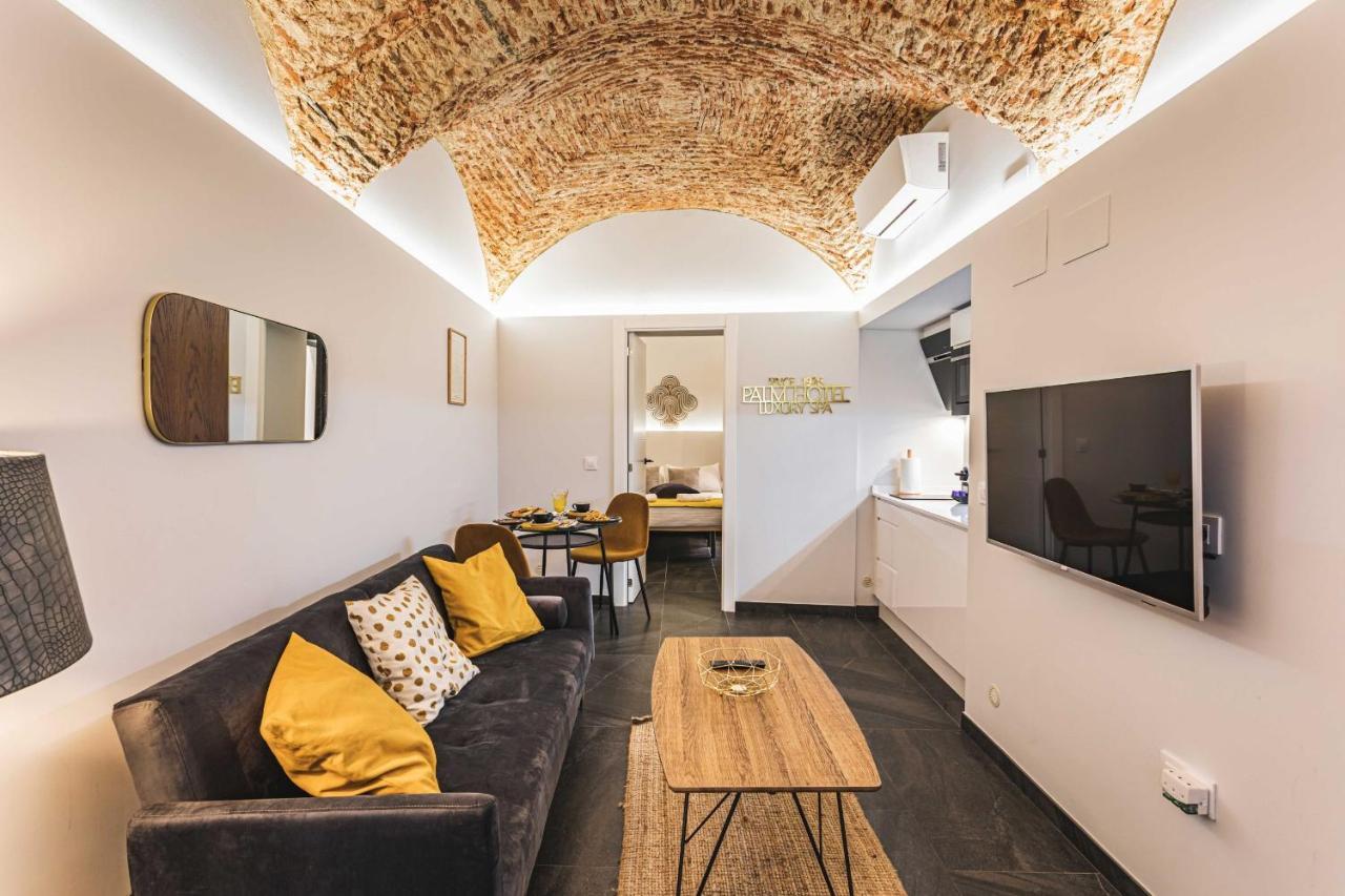 Apartamentos Caceres Central Suites "Torres De Caceres" エクステリア 写真